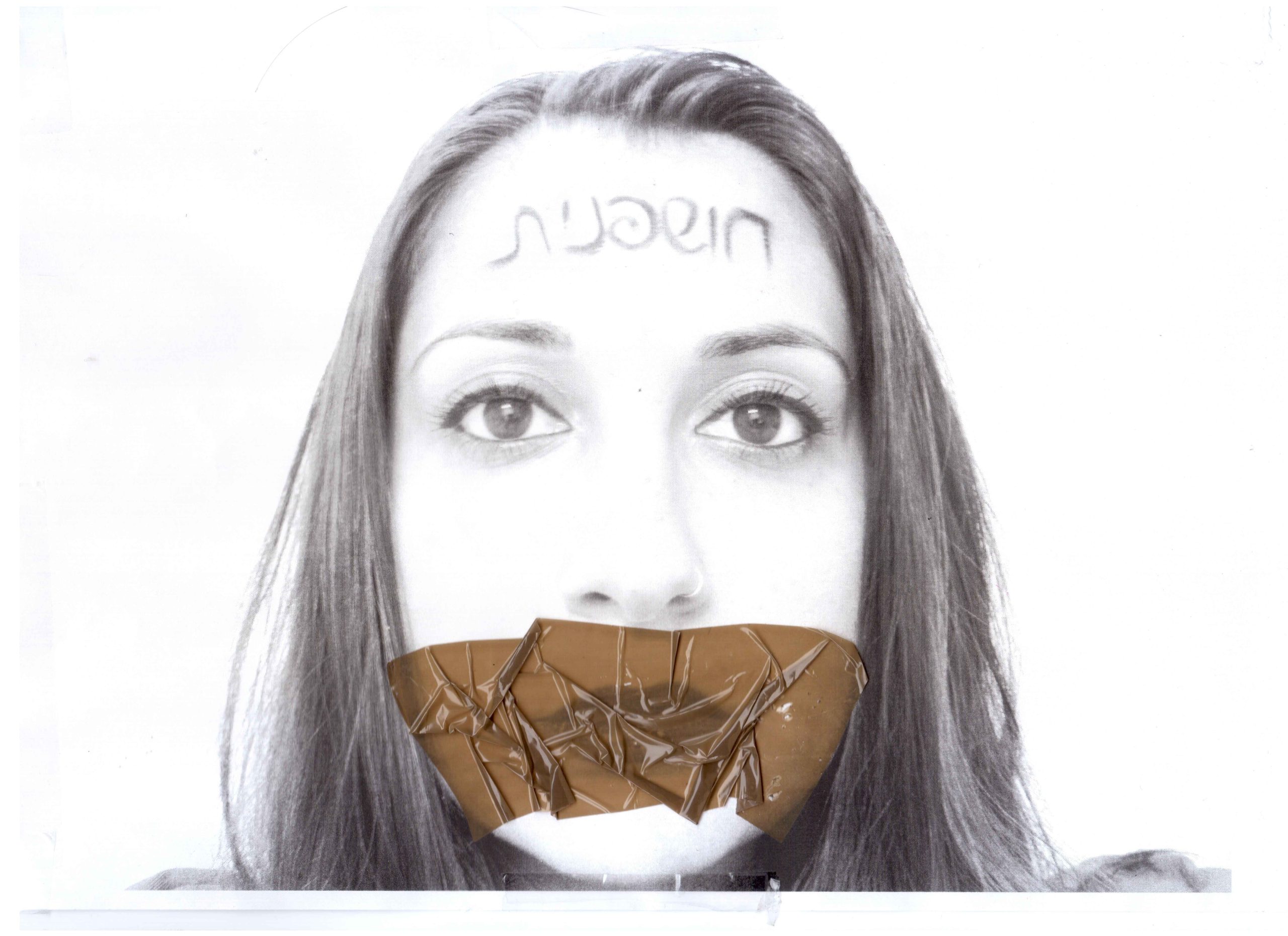 אירינה חלפין - חושפנית